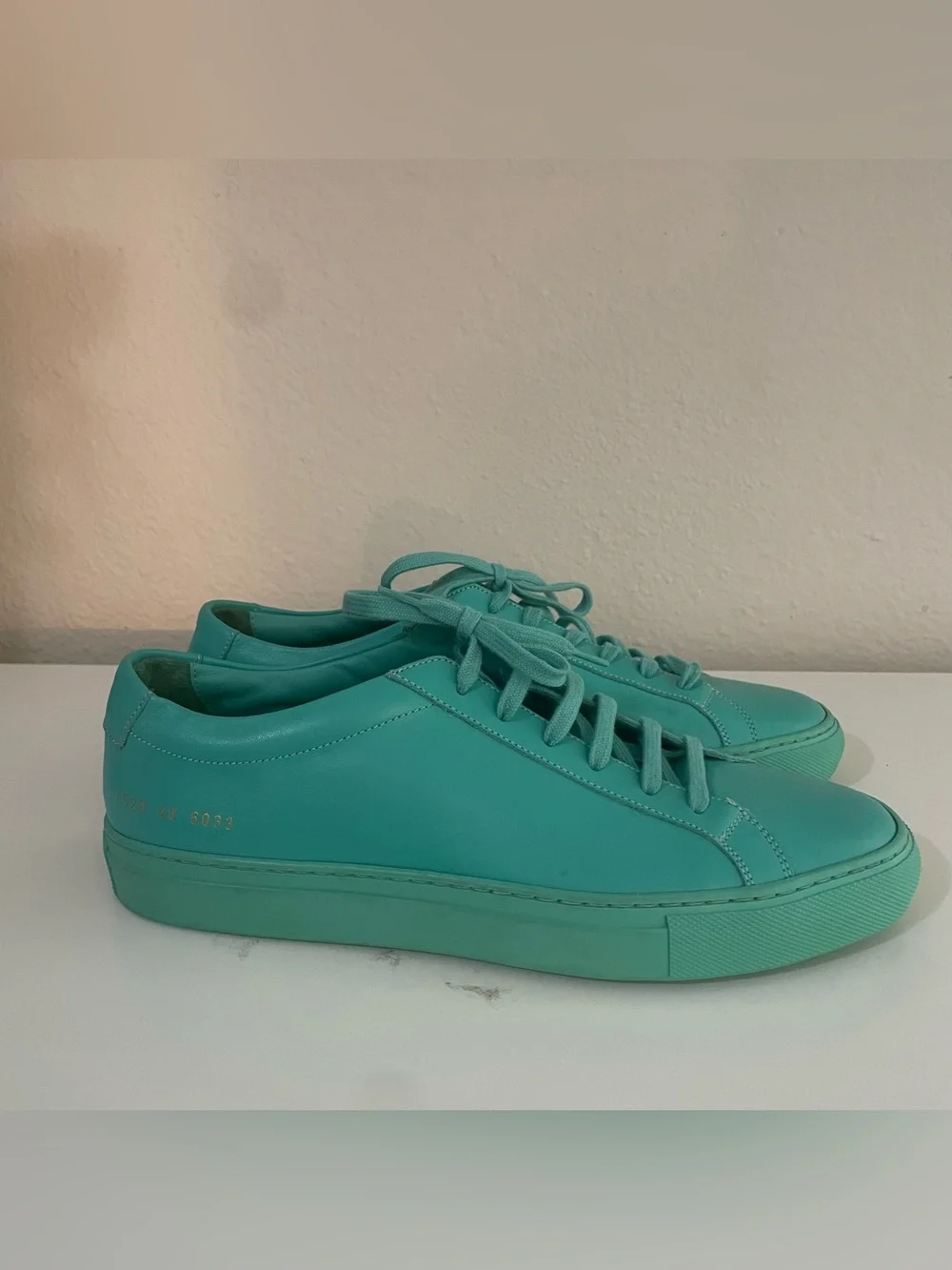 Common Projects Original Achilles Low in Rare Mint Turquoise Size 7